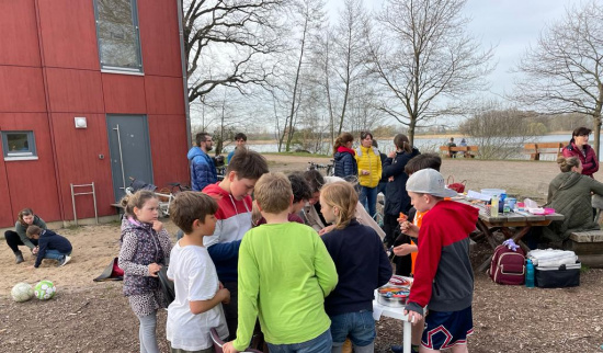 großes Interesse beim Rätseln Foto: J. Schimkat